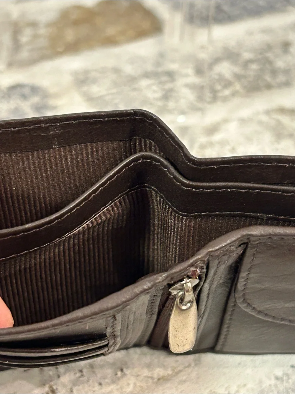 Classic Men's Leather Bifold Wallet in Dark Brown